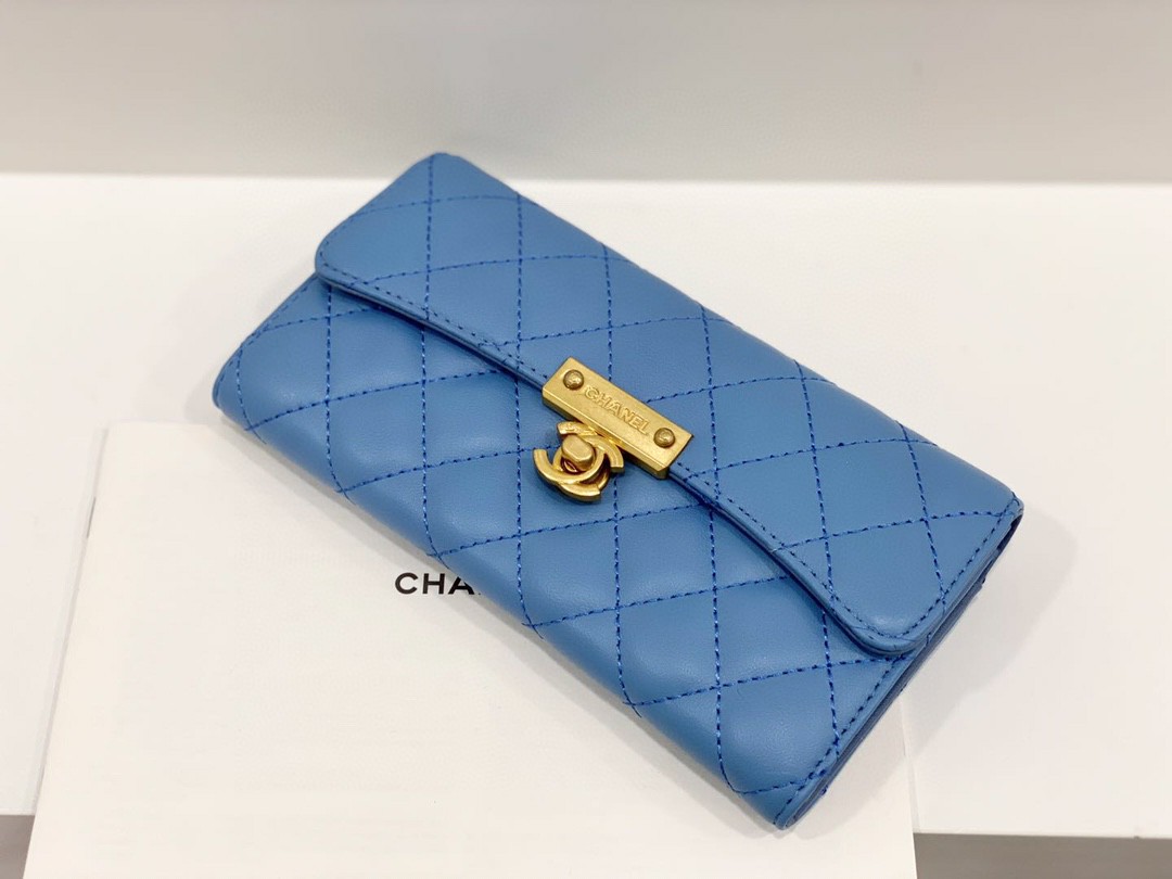 芸能人愛用Chanel シャネル 実物の写真 N品スーパーコピー財布代引き対応国内発送後払い安全必ず届く優良サイト